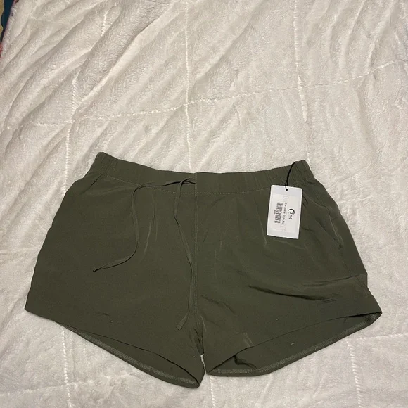 ZYIA Shorts Xl Zyia Olive Summer Shorts Poshmark